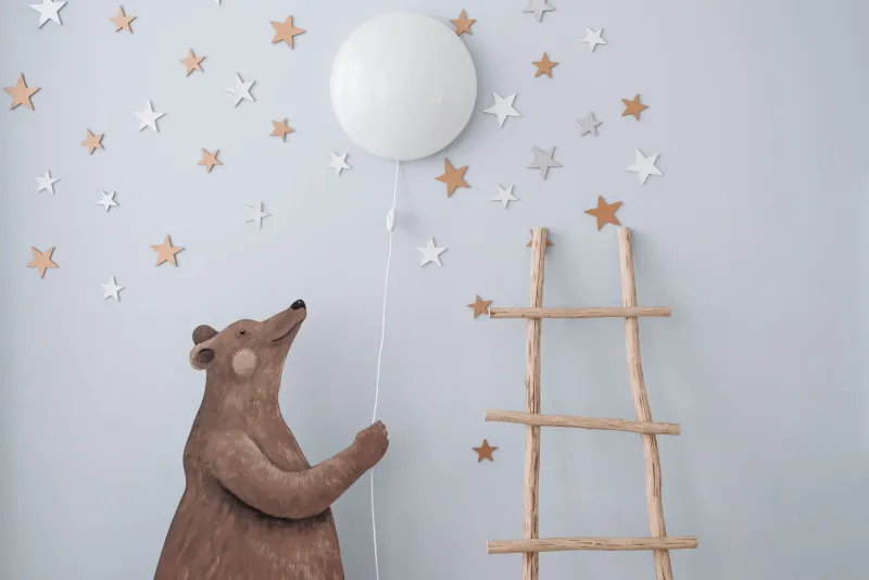 Från pappersstripp till folkkär ikon: Bamses resa genom sju decennier